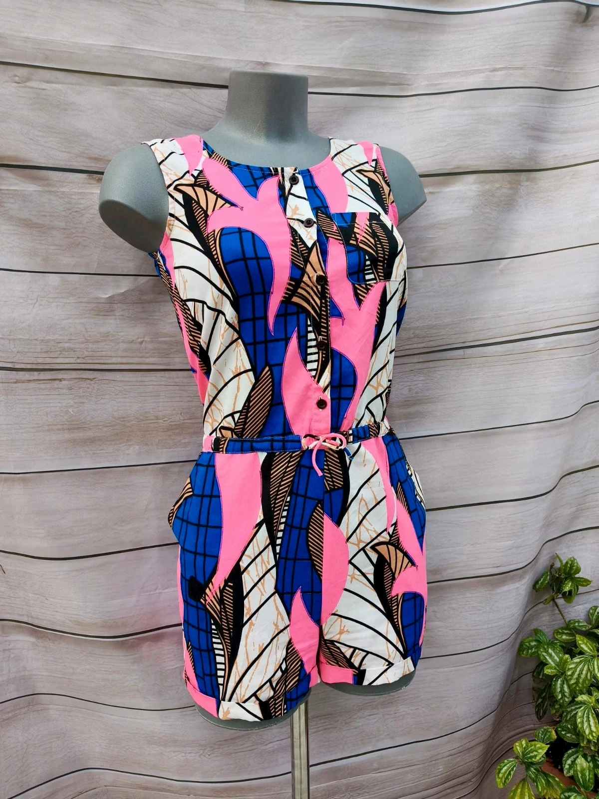 Vestido curto estampado V&D – Tamanho 32/33 (158 cm) 💜 – photo 2